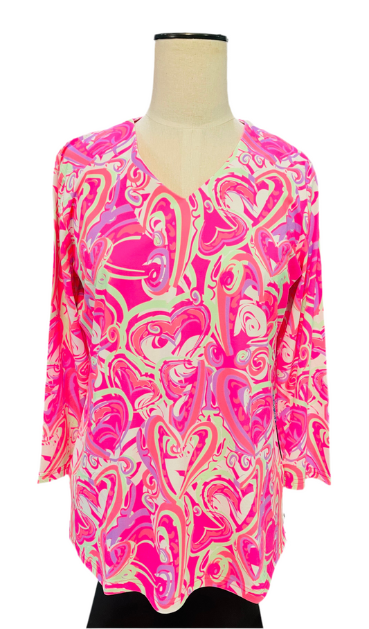 LuluB V neck 3/4 sleeve pink Heart Top