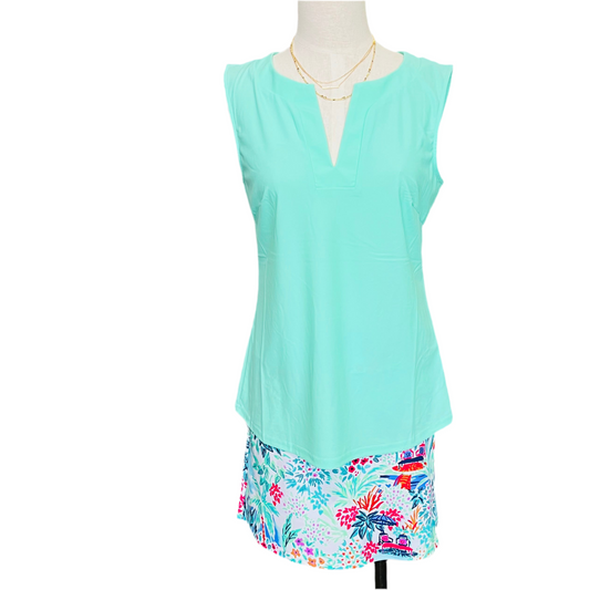 Sleeveless split neck top