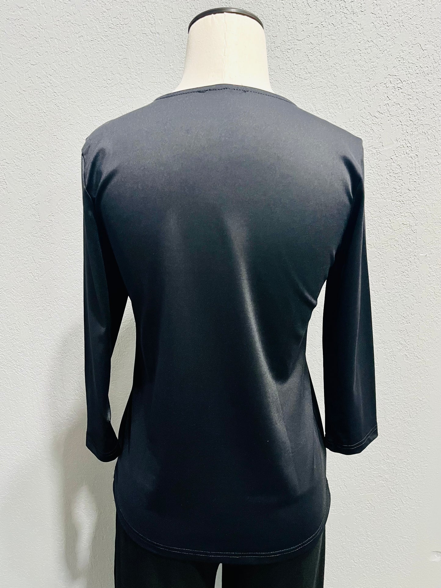 Lulu B 3/4 Sleeve Top