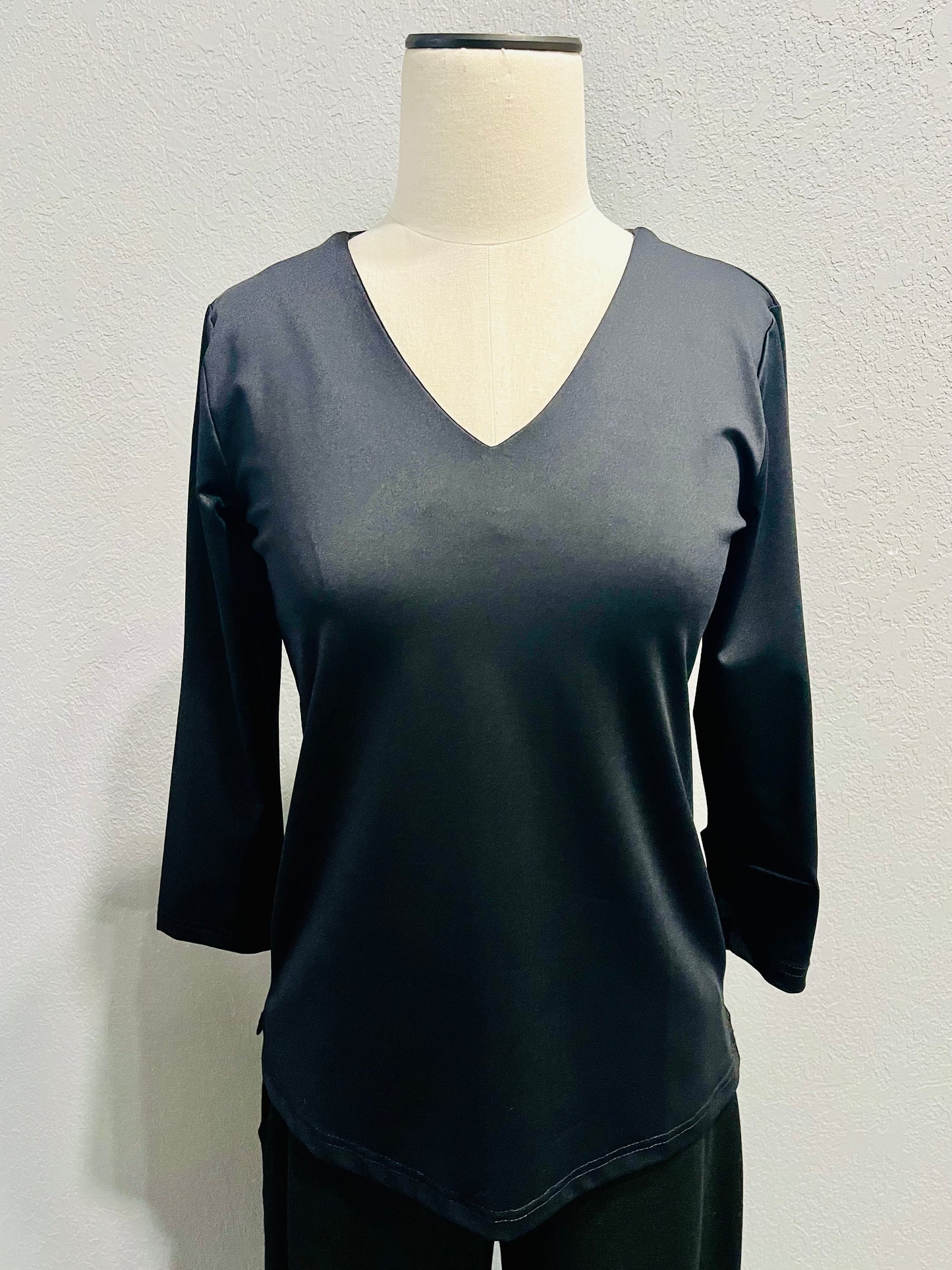 Lulu B 3/4 Sleeve Top